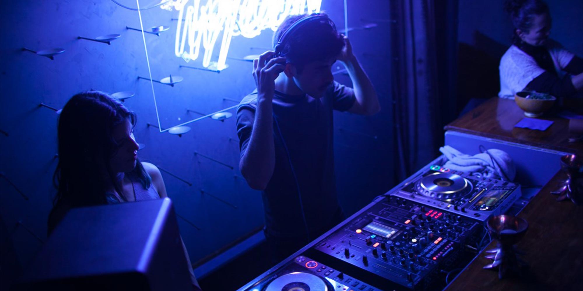 DJs playing at Xaman Bar in Mexico City